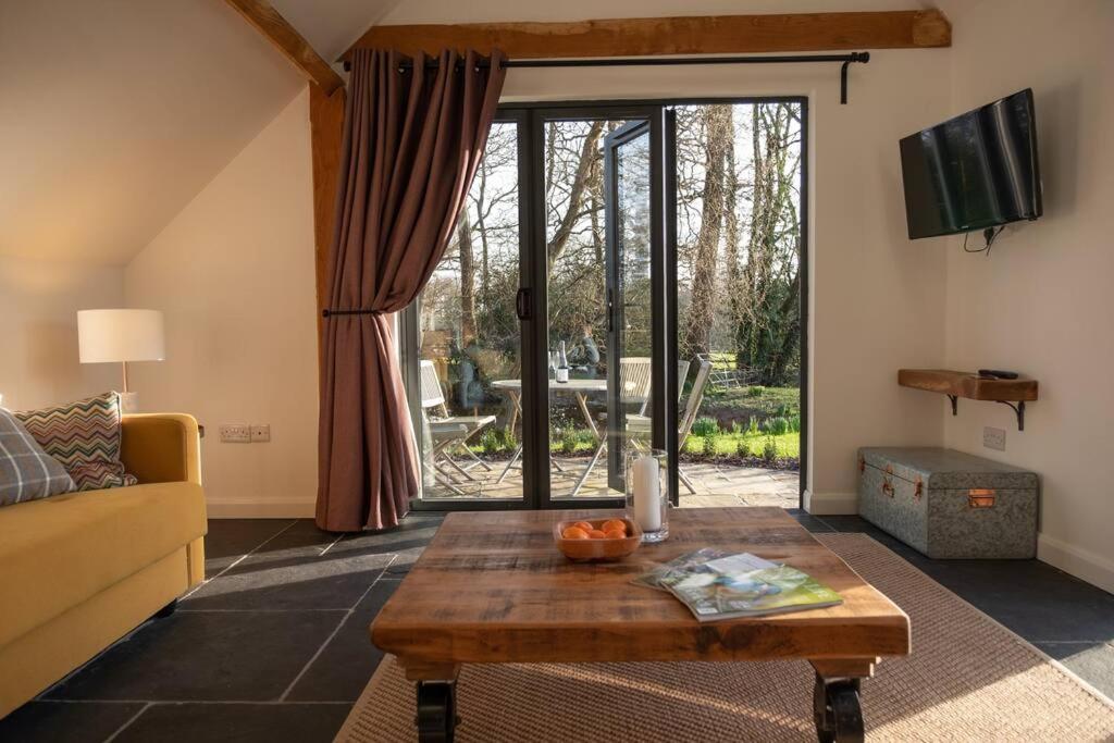 Vila The Piggery Cowfold Exteriér fotografie